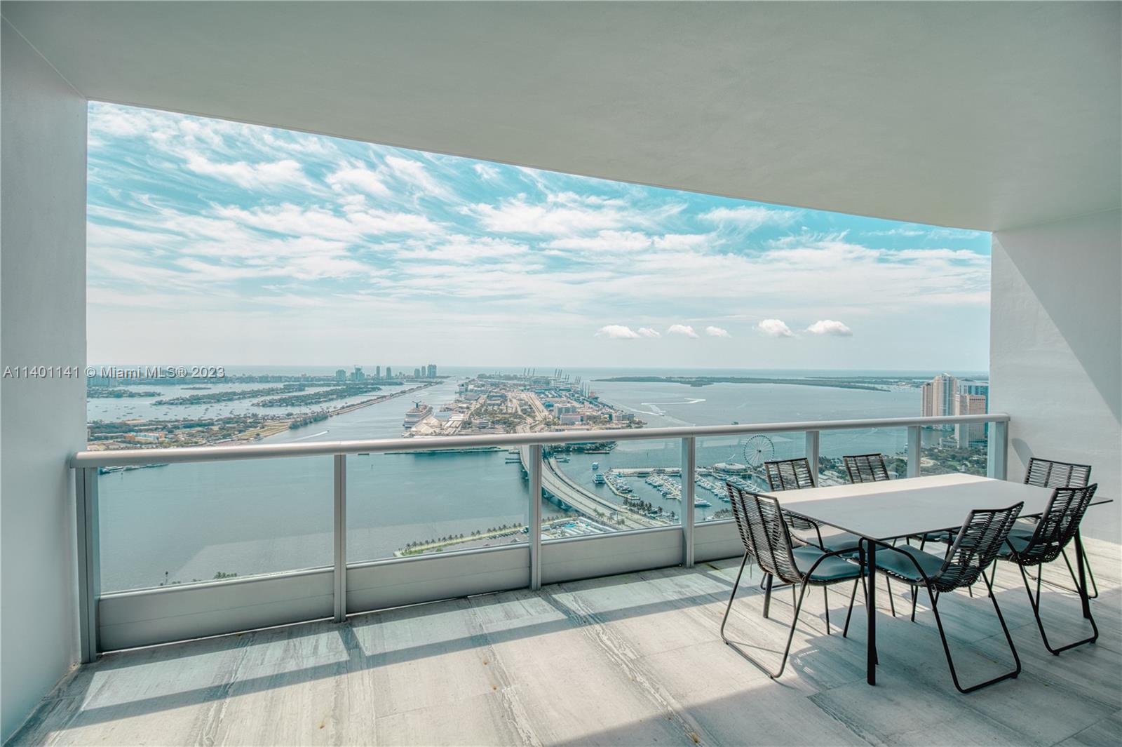 900 Biscayne Blvd Unit: 5605