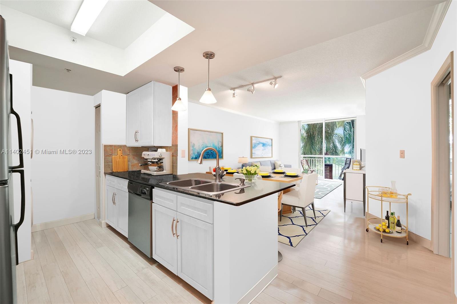 2000 N Bayshore Dr Unit: 312