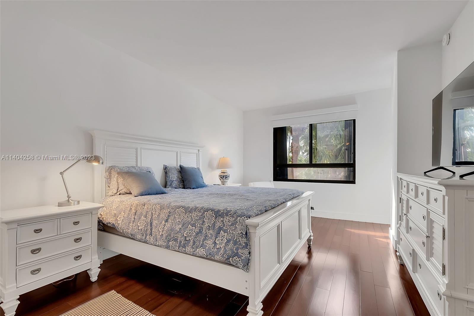 151 Crandon Blvd Unit: 237