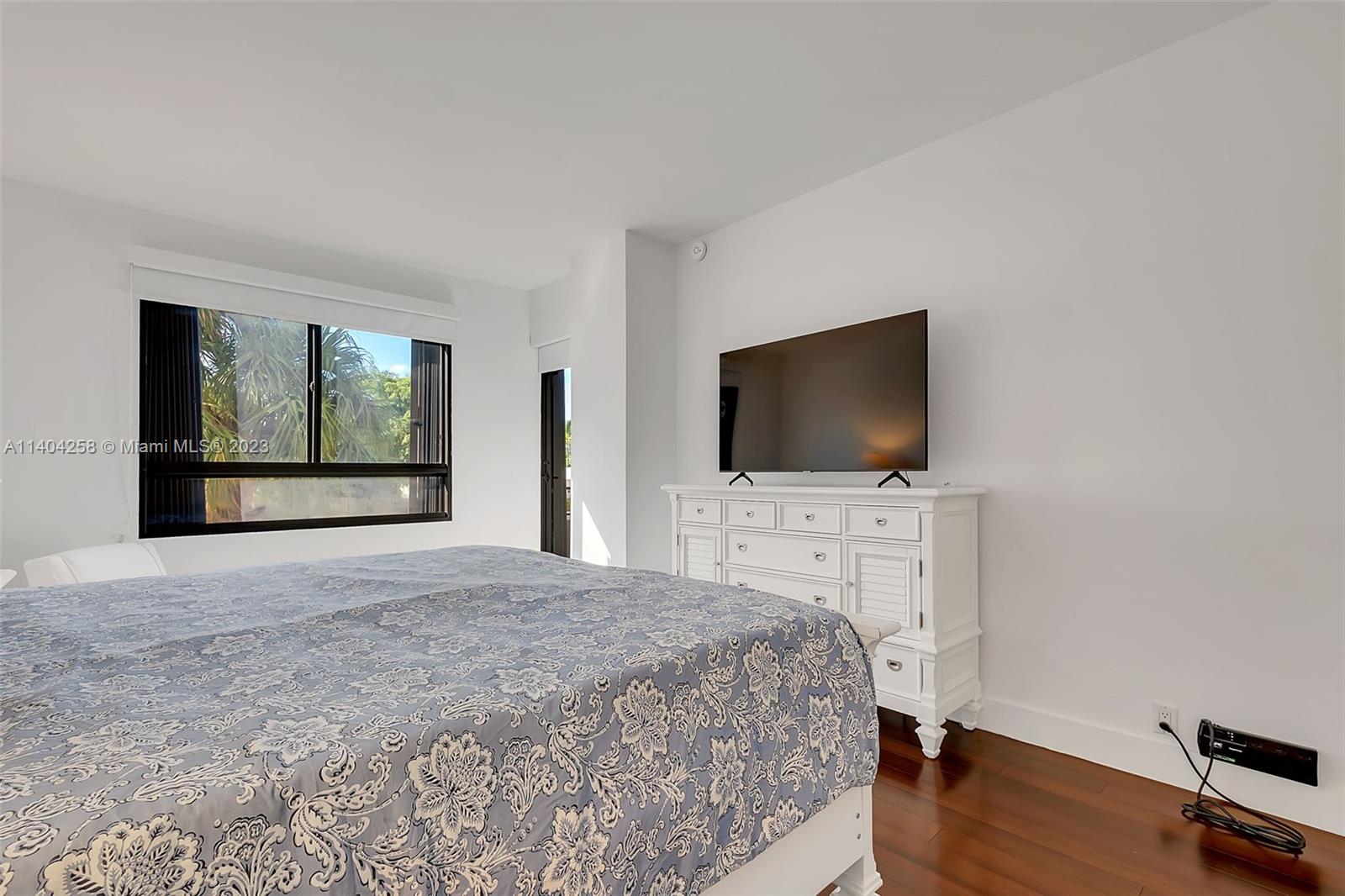 151 Crandon Blvd Unit: 237