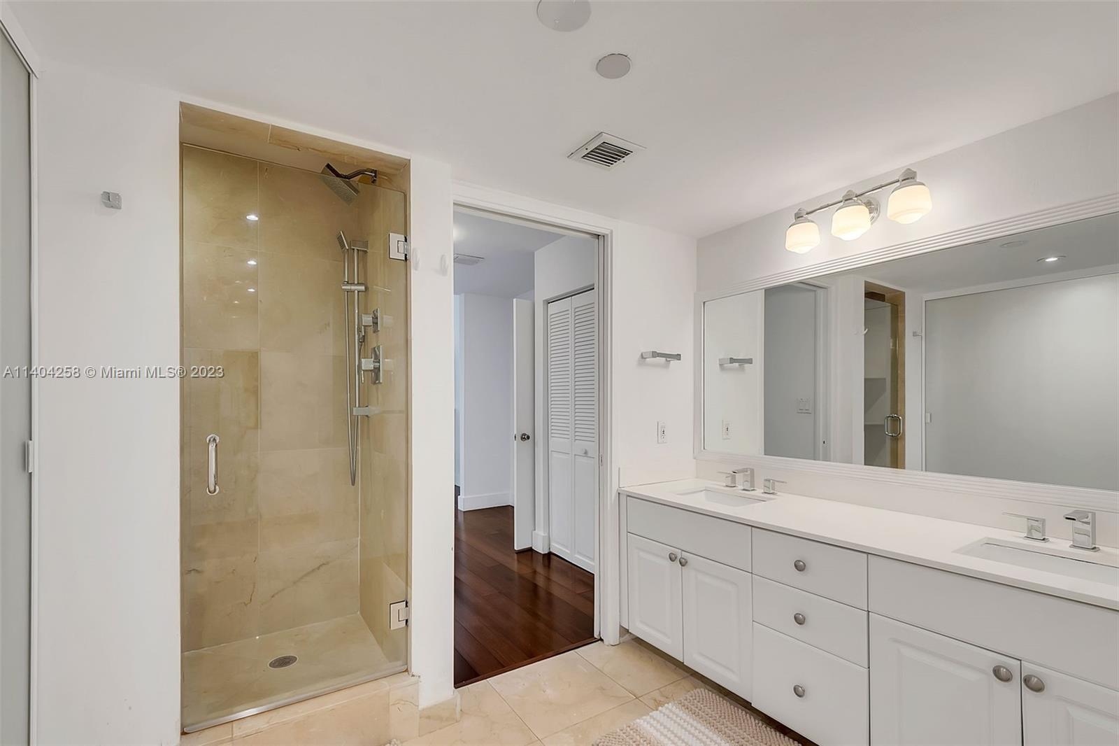 151 Crandon Blvd Unit: 237