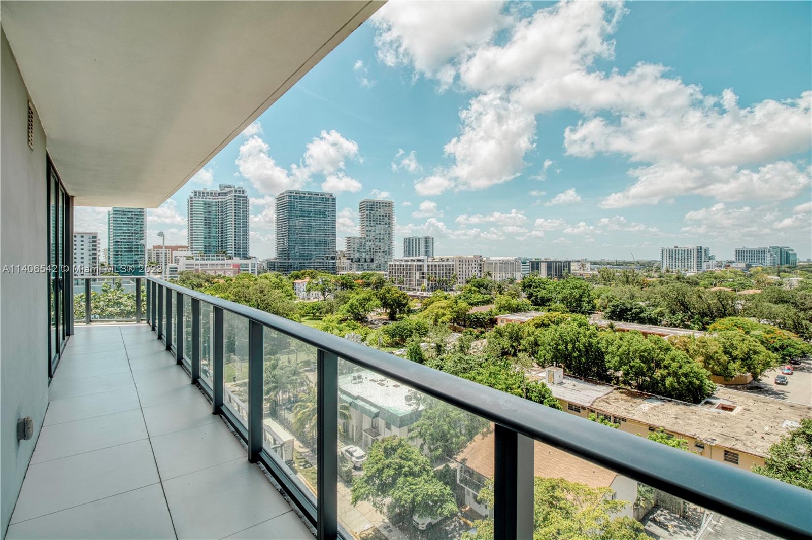501 NE 31st St Unit: 610