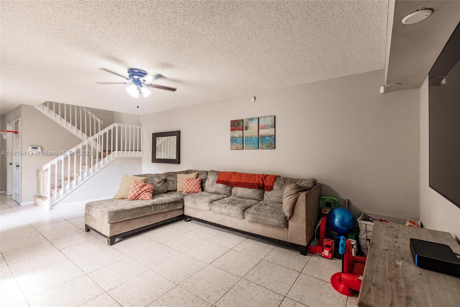 9850 NW 6th Pl # 9850