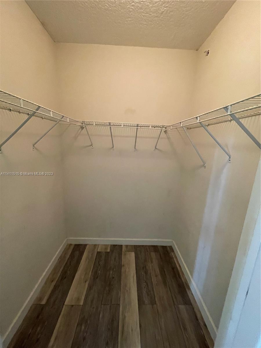 160 SW 117th Ter Unit: 6107