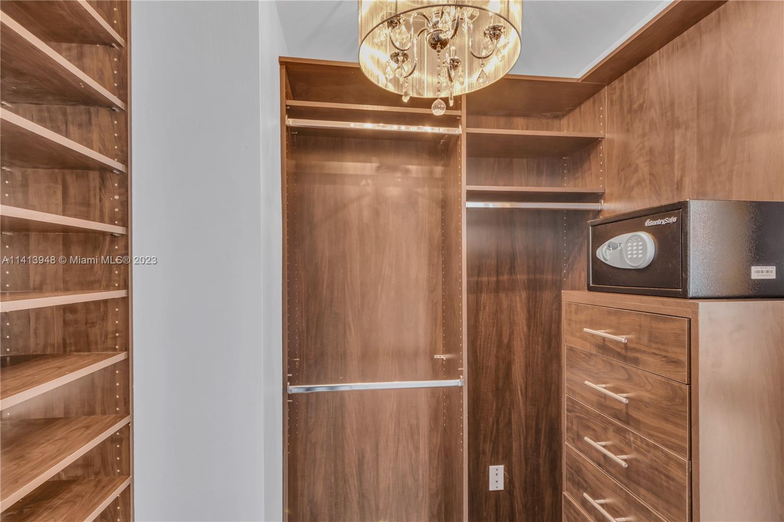 3350 SW 27th Ave # 1906