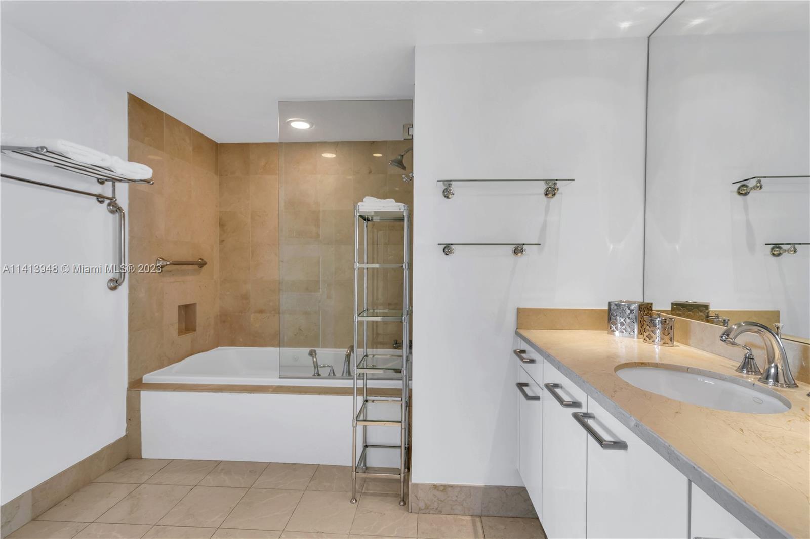 3350 SW 27th Ave # 1906