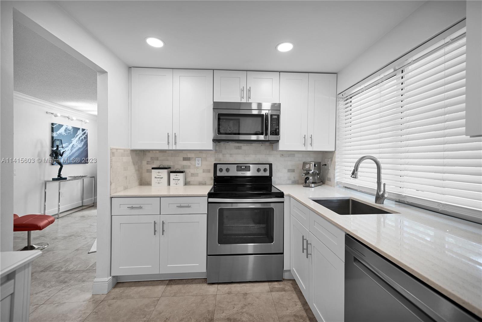 9401 Lime Bay Blvd Unit: 101