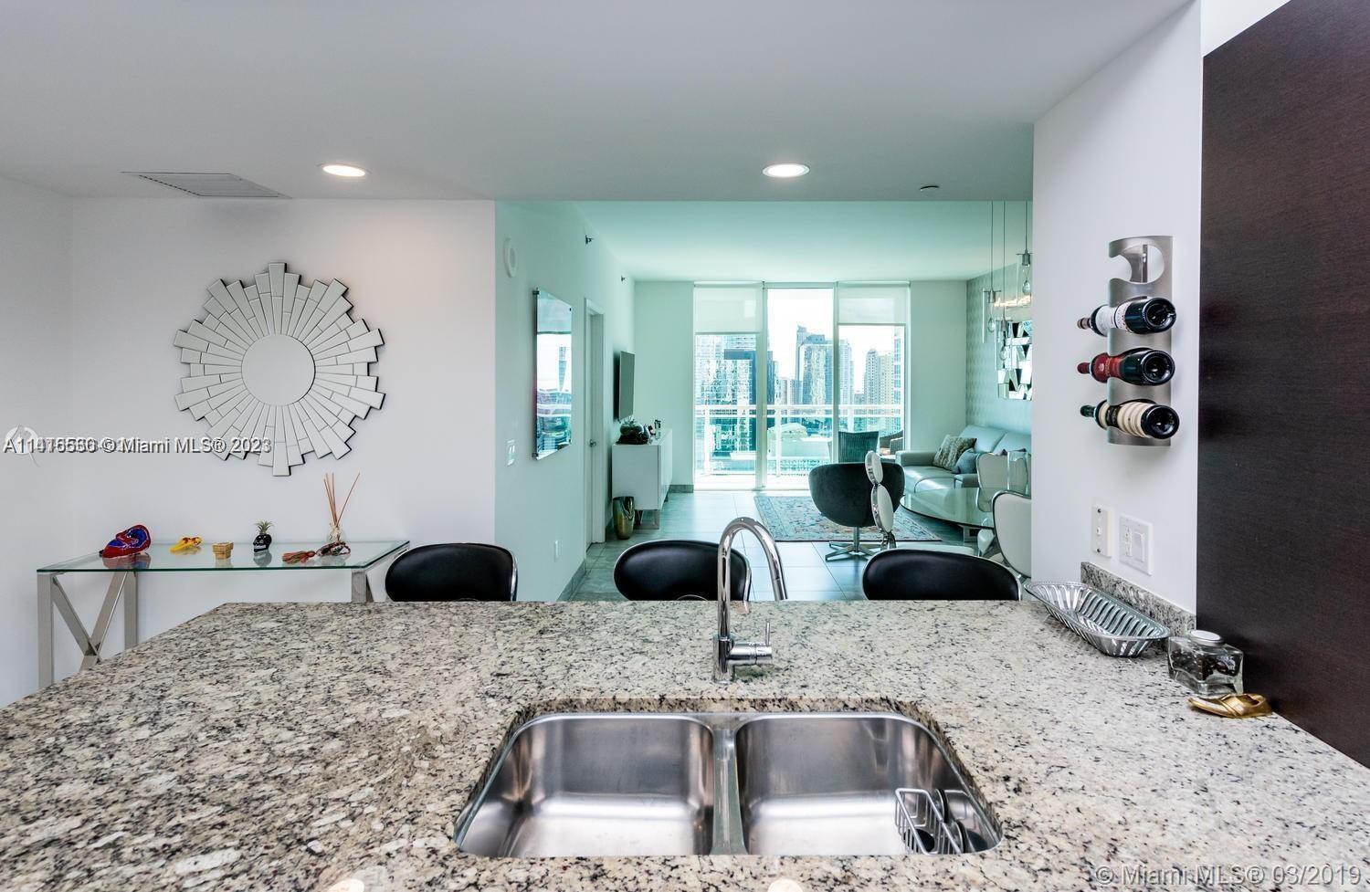 950 Brickell Bay Dr Unit: 3205