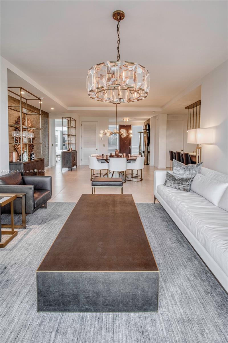 529 SW 11th St Unit: PH302