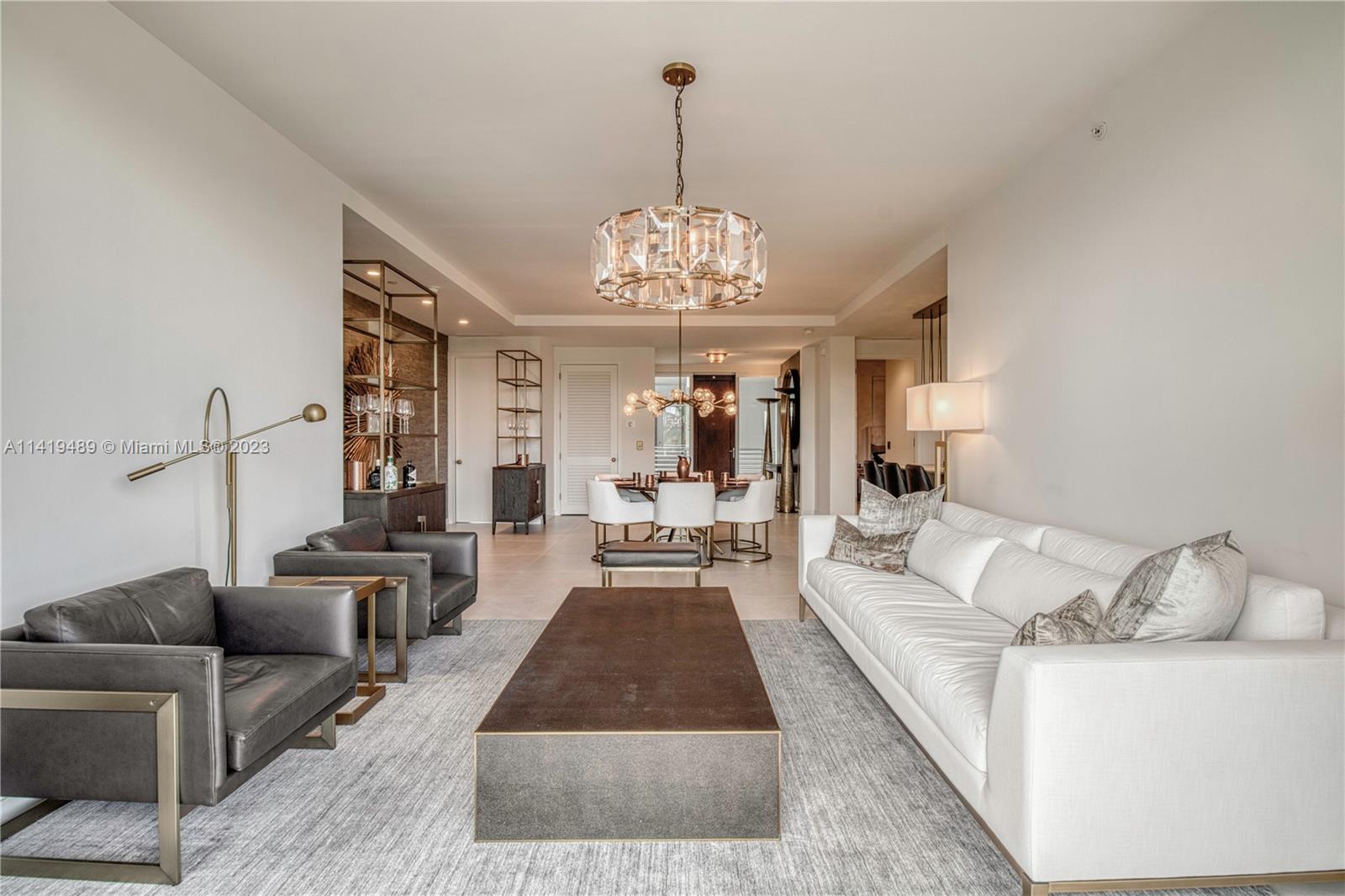 529 SW 11th St Unit: PH302