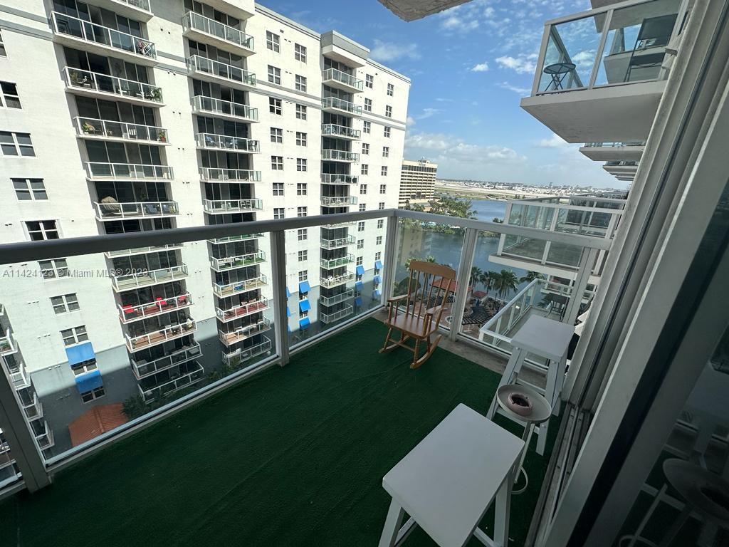 5077 NW 7 St Unit: 1214
