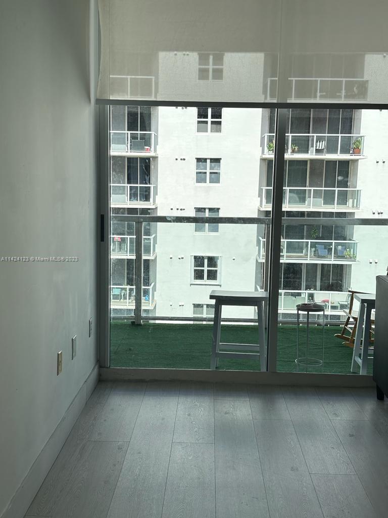 5077 NW 7 St Unit: 1214