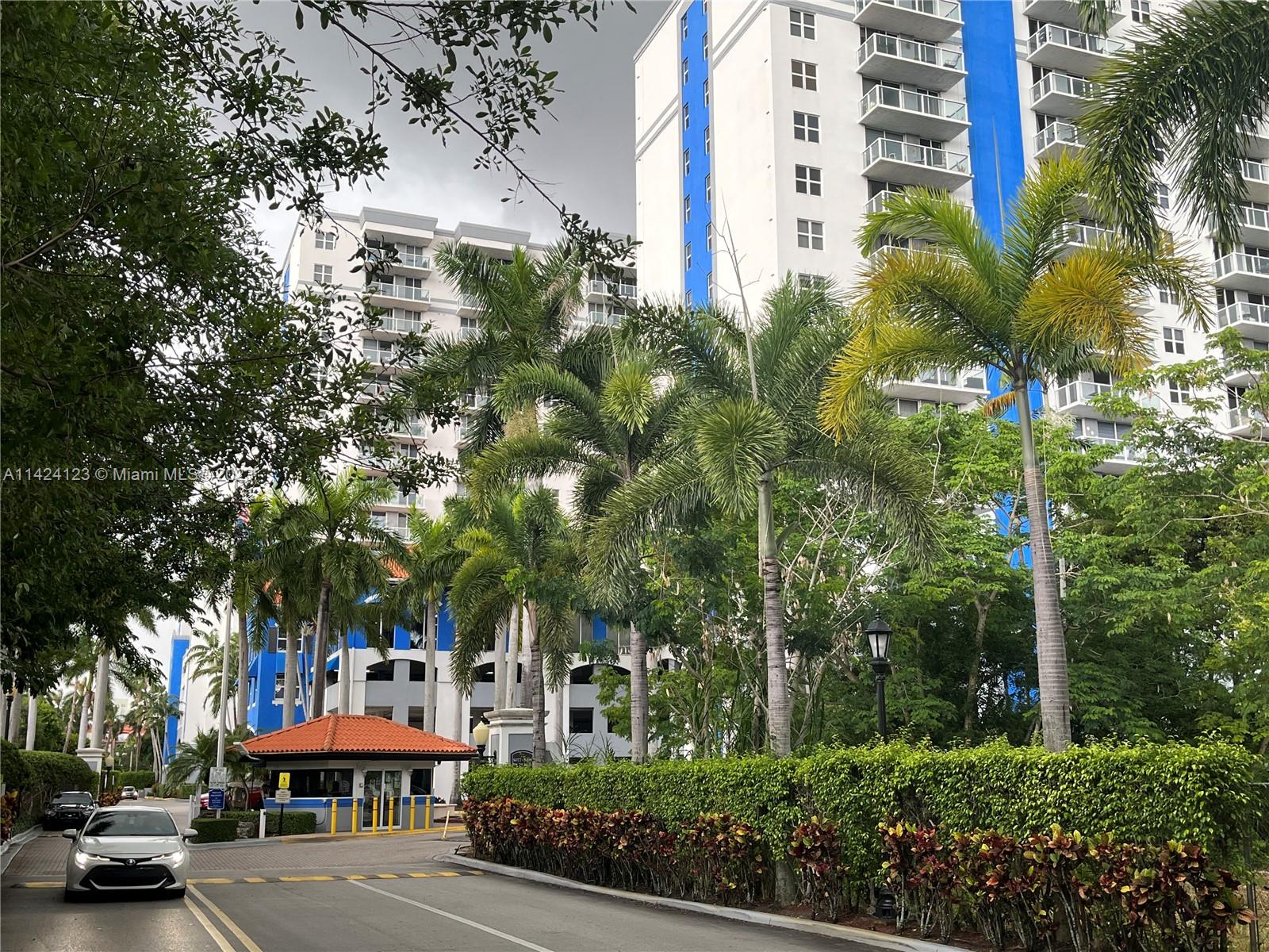 5077 NW 7 St Unit: 1214