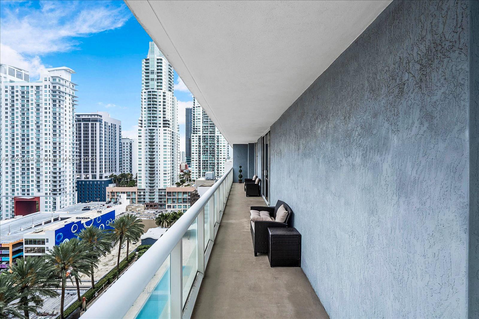 50 Biscayne Blvd # 1911