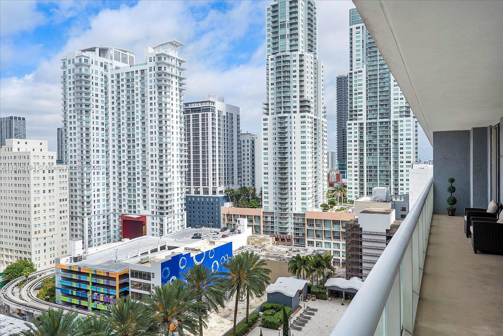 50 Biscayne Blvd # 1911