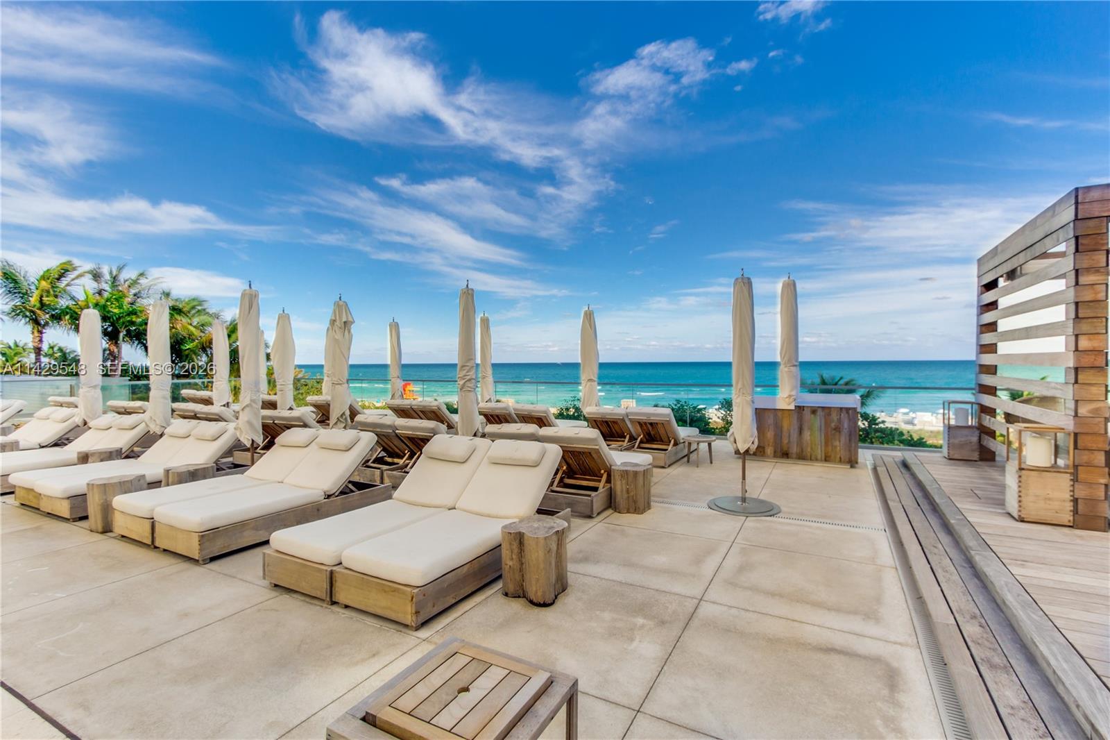 102 24th St Unit: 1006