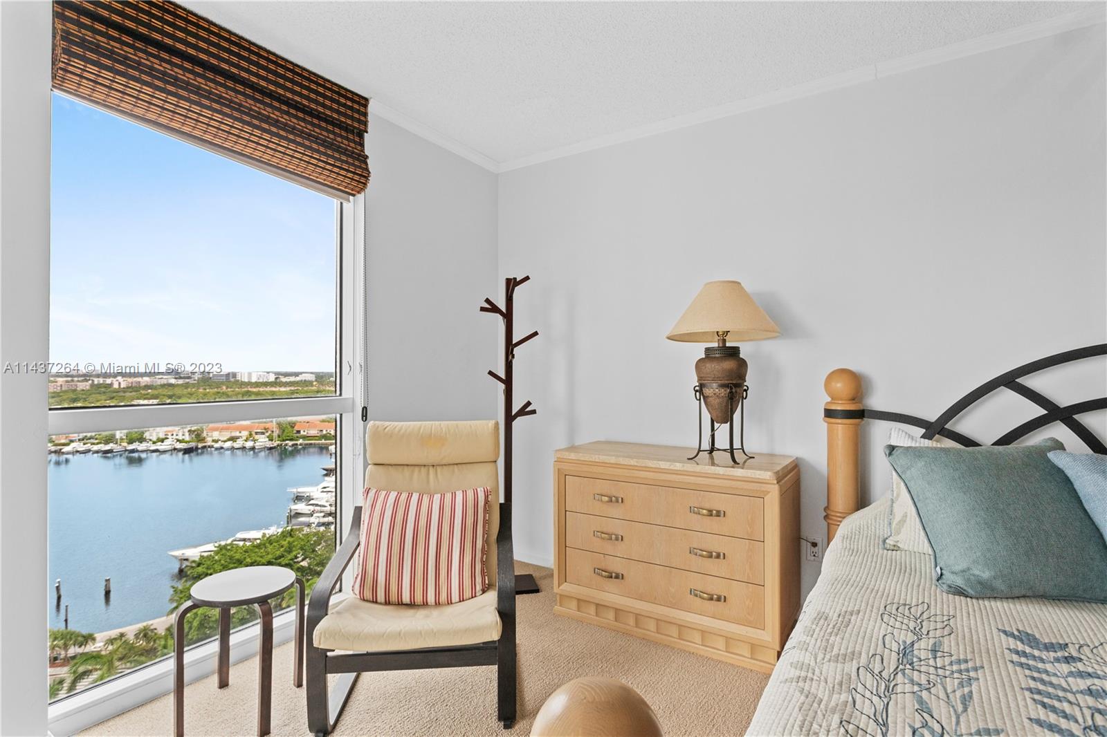 21205 Yacht Club Dr Unit: 1703