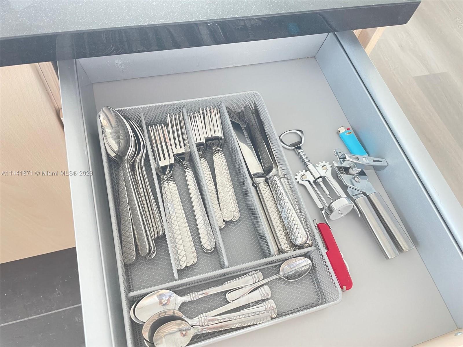 79 SW 12th St Unit: 1701-S