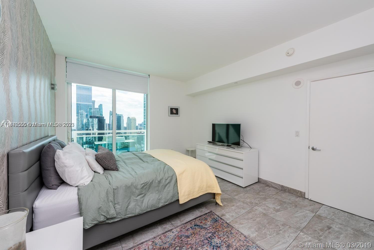 950 Brickell Bay Dr Unit: 3205