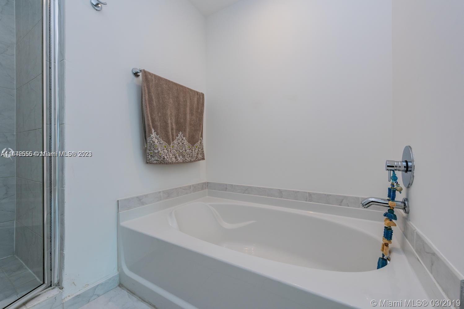 950 Brickell Bay Dr Unit: 3205