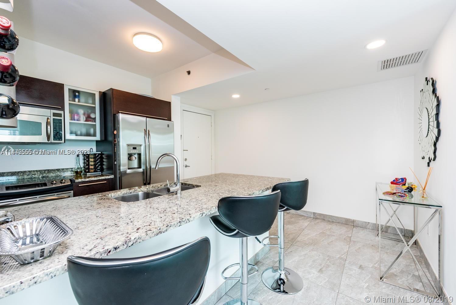 950 Brickell Bay Dr Unit: 3205