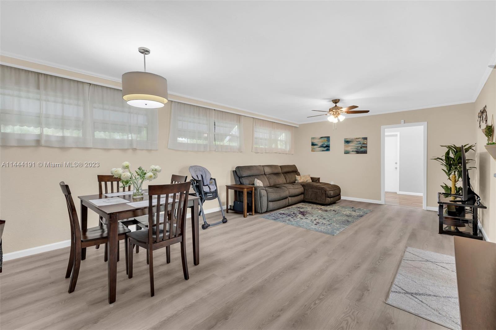 661 Swan Ave