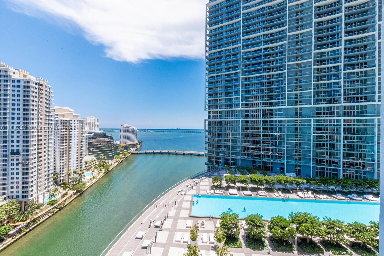 485 Brickell Ave Unit: 3005