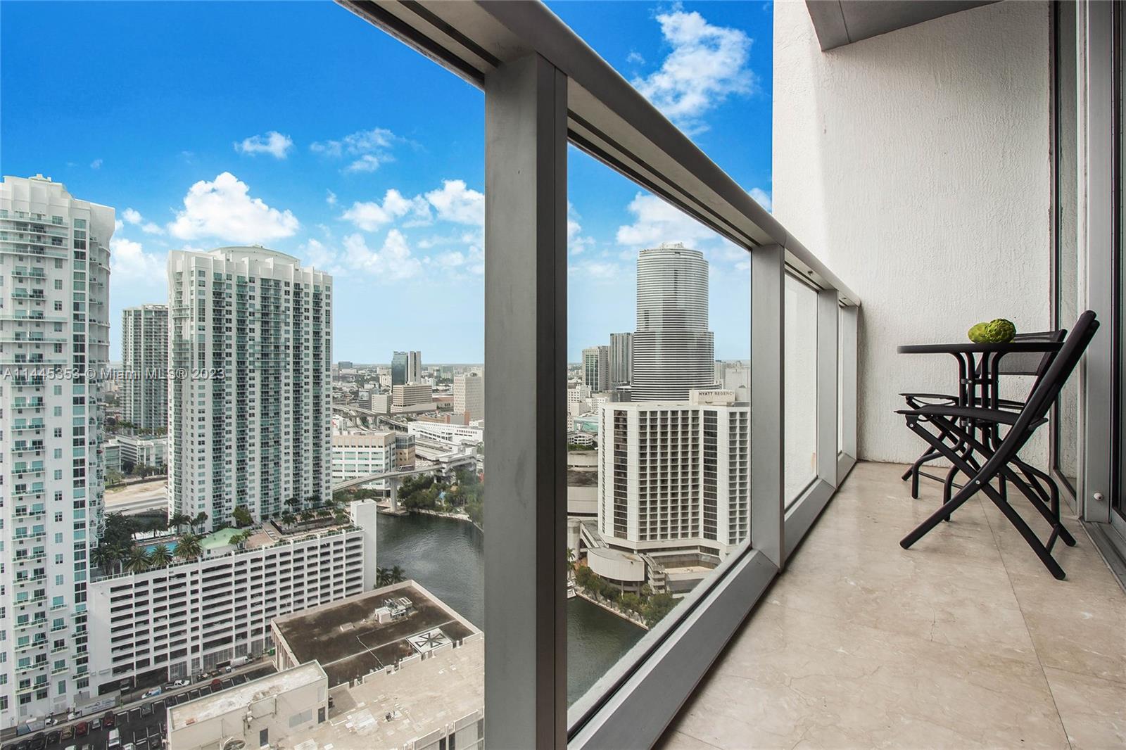 485 Brickell Ave Unit: 3005