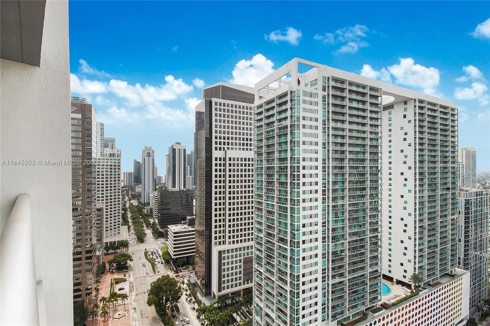 485 Brickell Ave Unit: 3005
