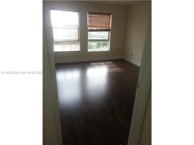 2351 Douglas Rd # 505