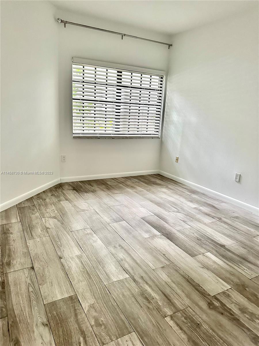 609 Almeria Ave Unit: 103