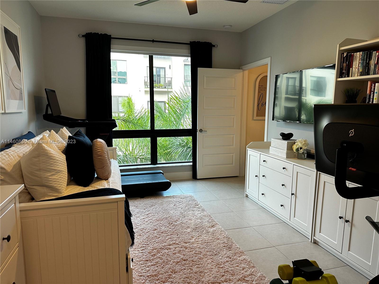 8301 NW 41st St # 307 Unit: B-307