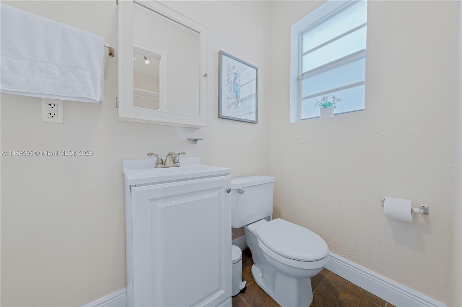 1241 14th St Unit: 11