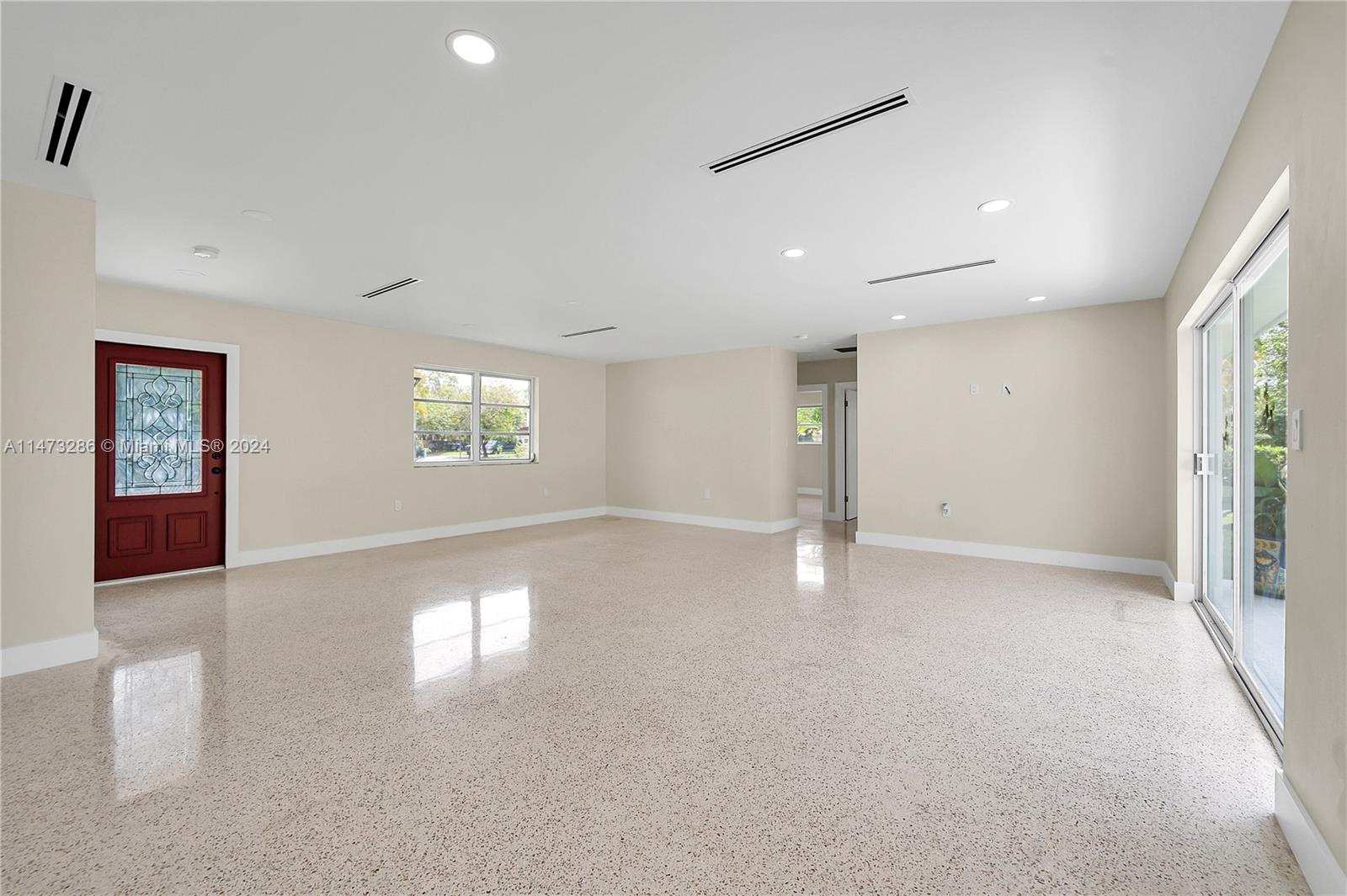 1190 SW 16th Ave
