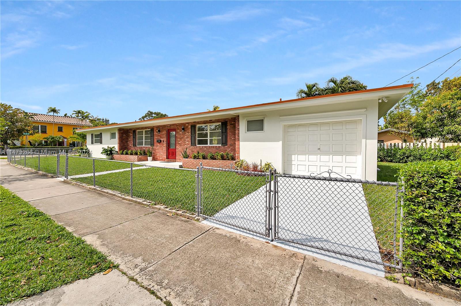 1190 SW 16th Ave