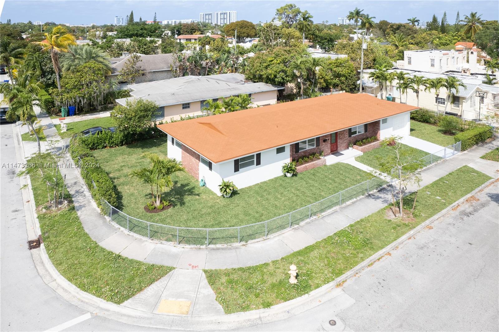 1190 SW 16th Ave