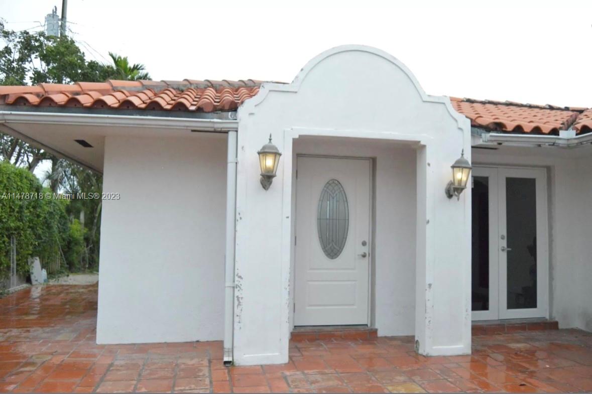 3551 SW 25th St Unit: 1