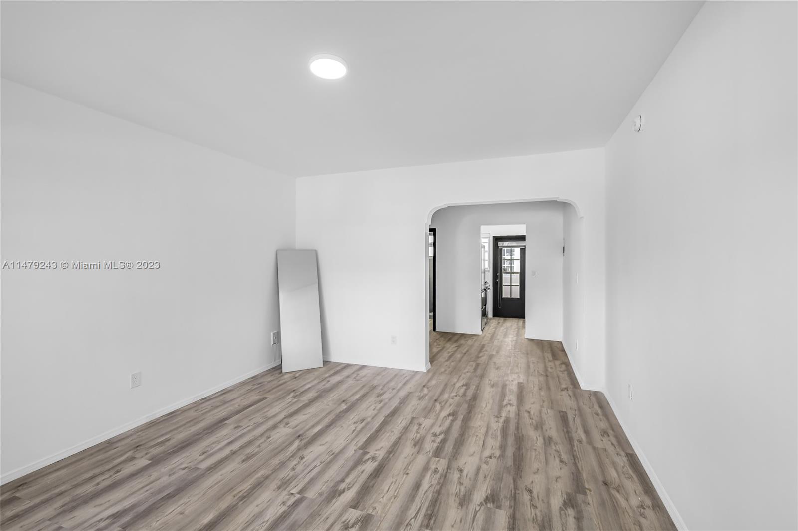 717 Espanola Way Unit: 110