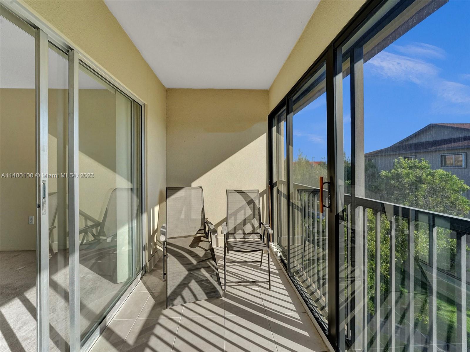 1651 SW 127th Ave # 403A