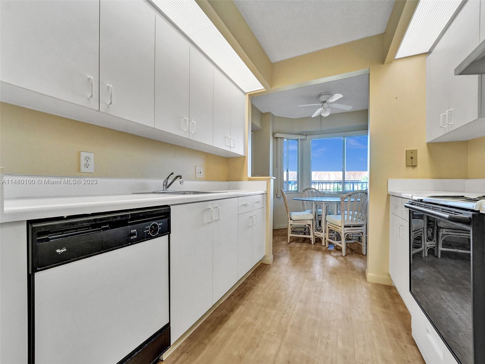 1651 SW 127th Ave # 403A