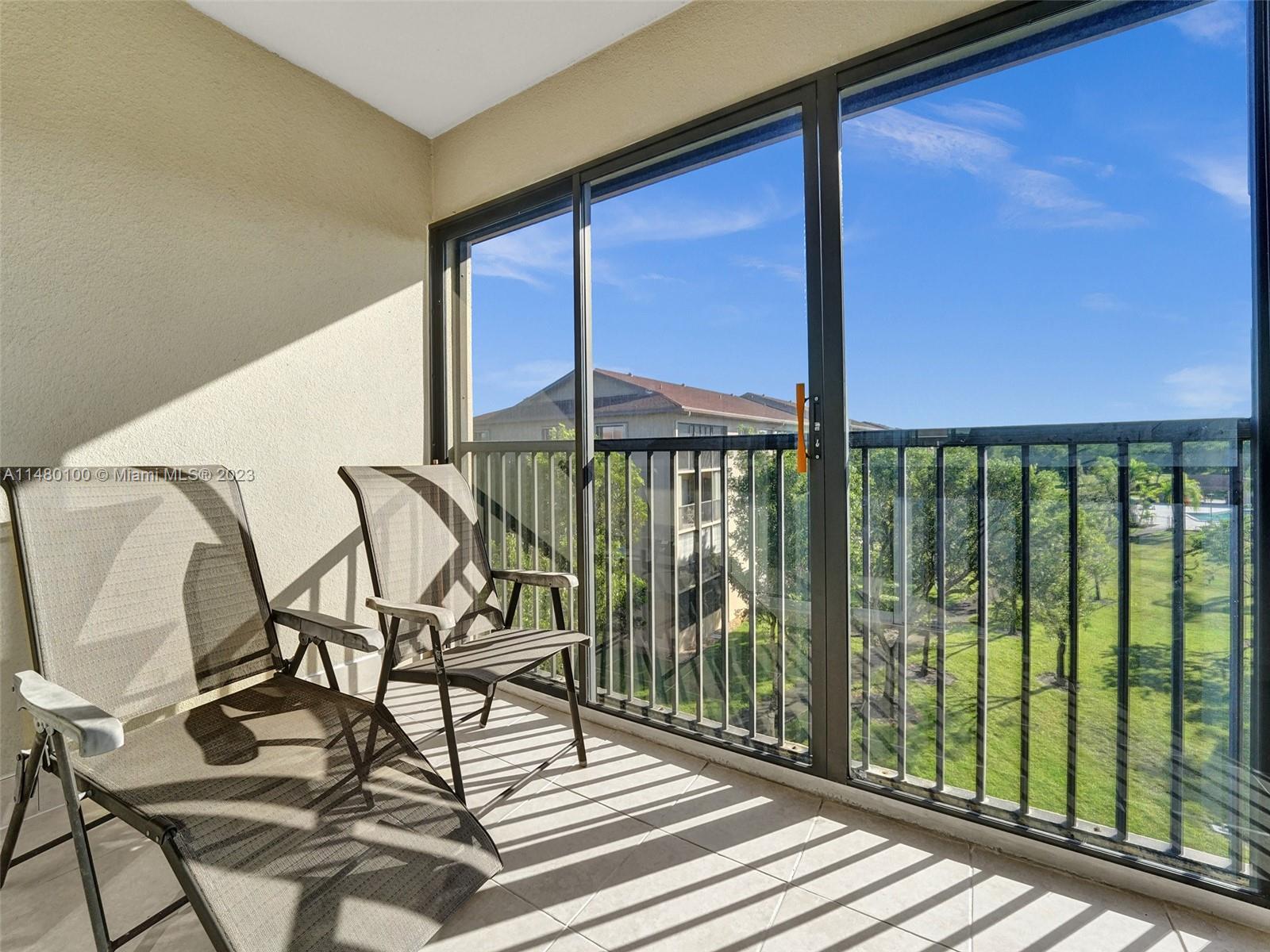 1651 SW 127th Ave # 403A