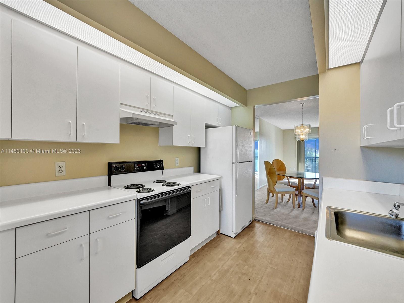 1651 SW 127th Ave # 403A