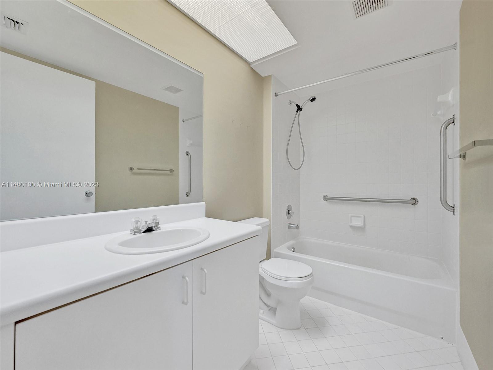 1651 SW 127th Ave # 403A