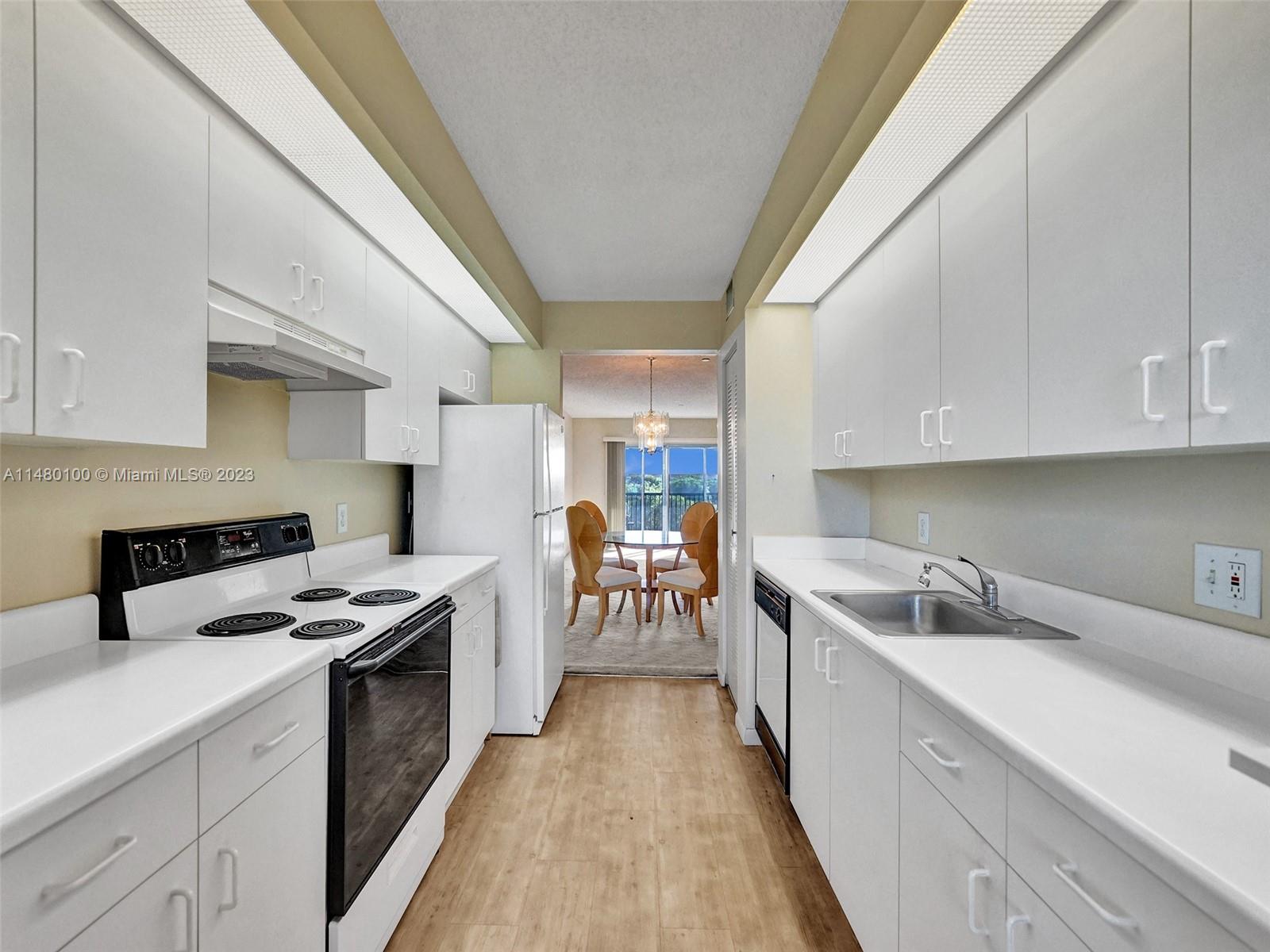 1651 SW 127th Ave # 403A