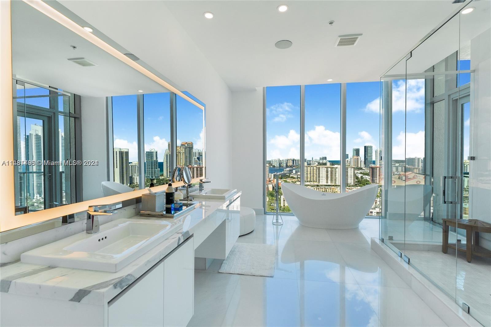 330 Sunny Isles Blvd Unit: 5-TS04