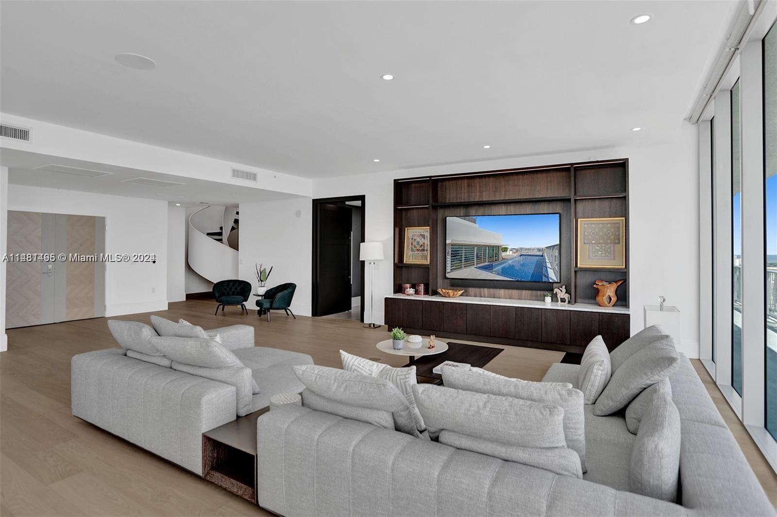 330 Sunny Isles Blvd Unit: 5-TS04