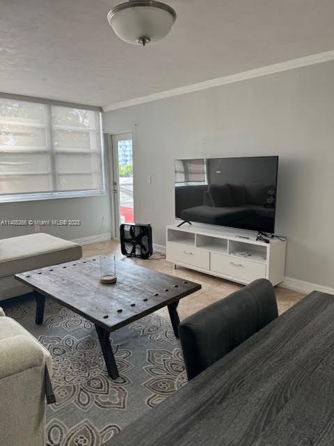 1301 NE Miami Gardens Dr Unit: 213W