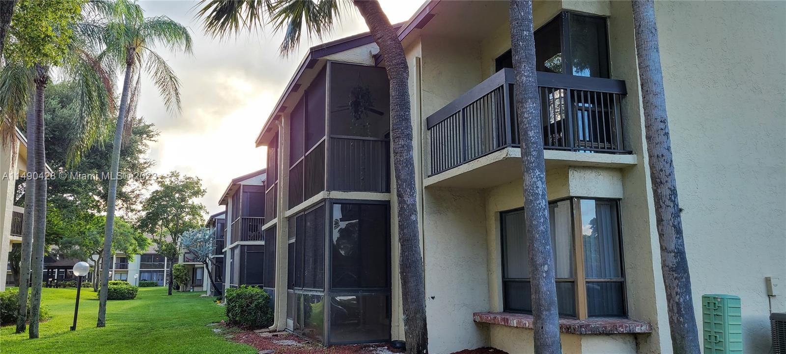 1937 SW 15th St Unit: 56