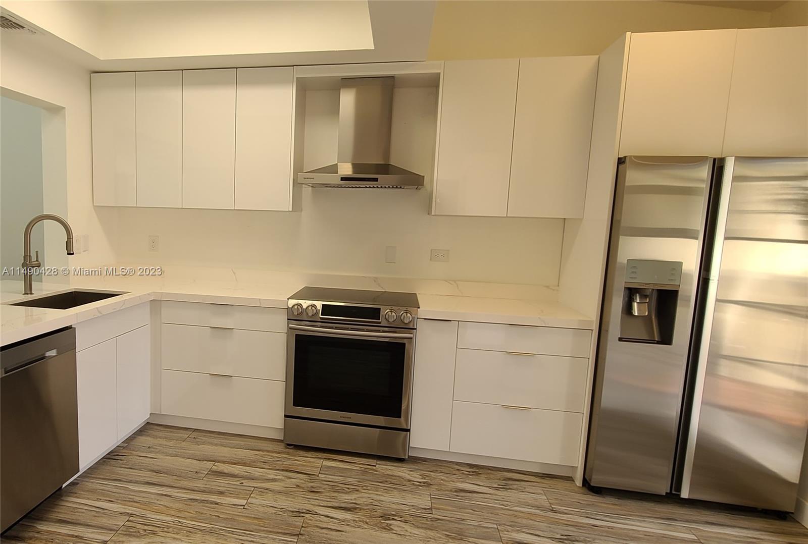 1937 SW 15th St Unit: 56