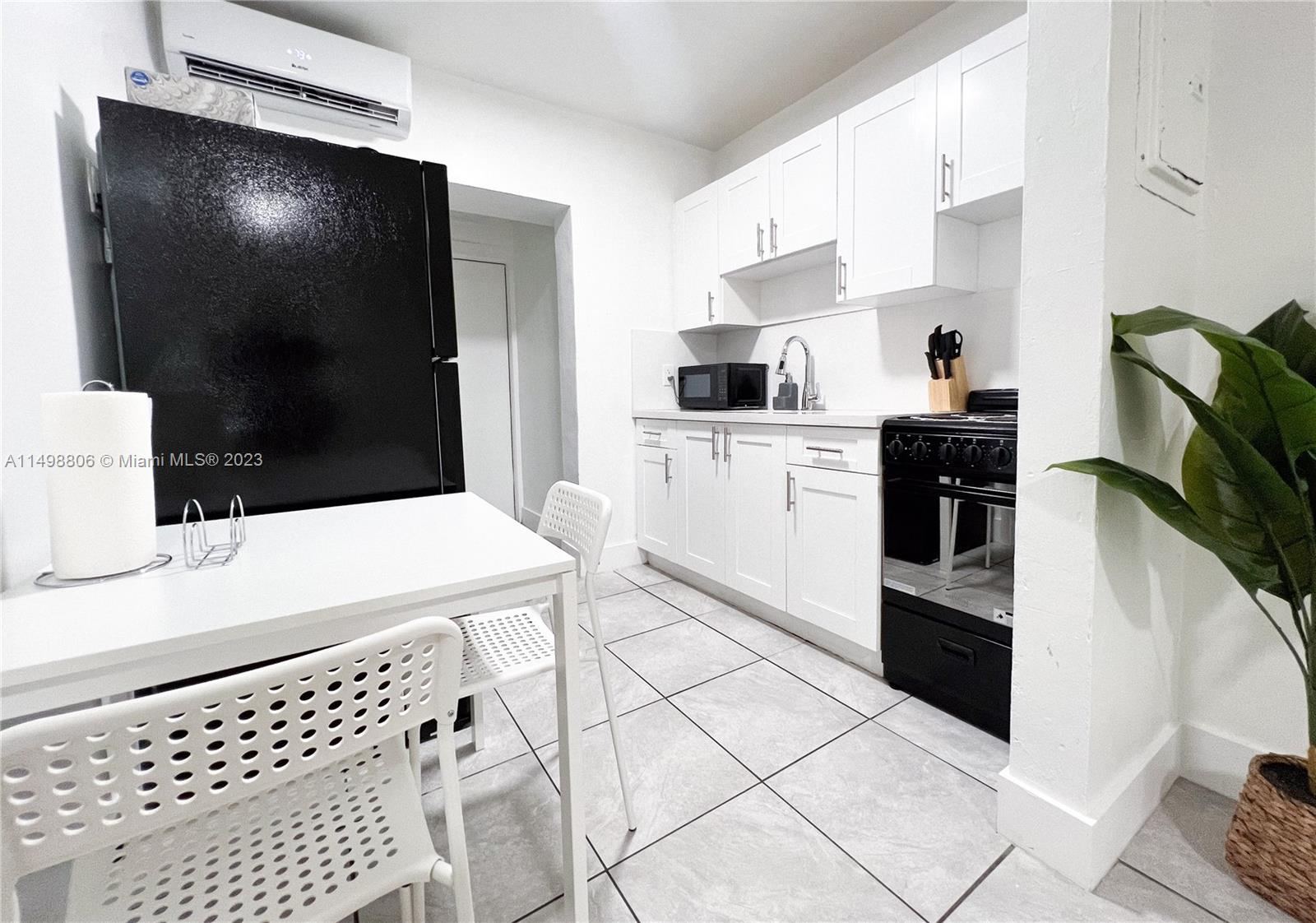 5010 NW 2nd Ave Unit: 4